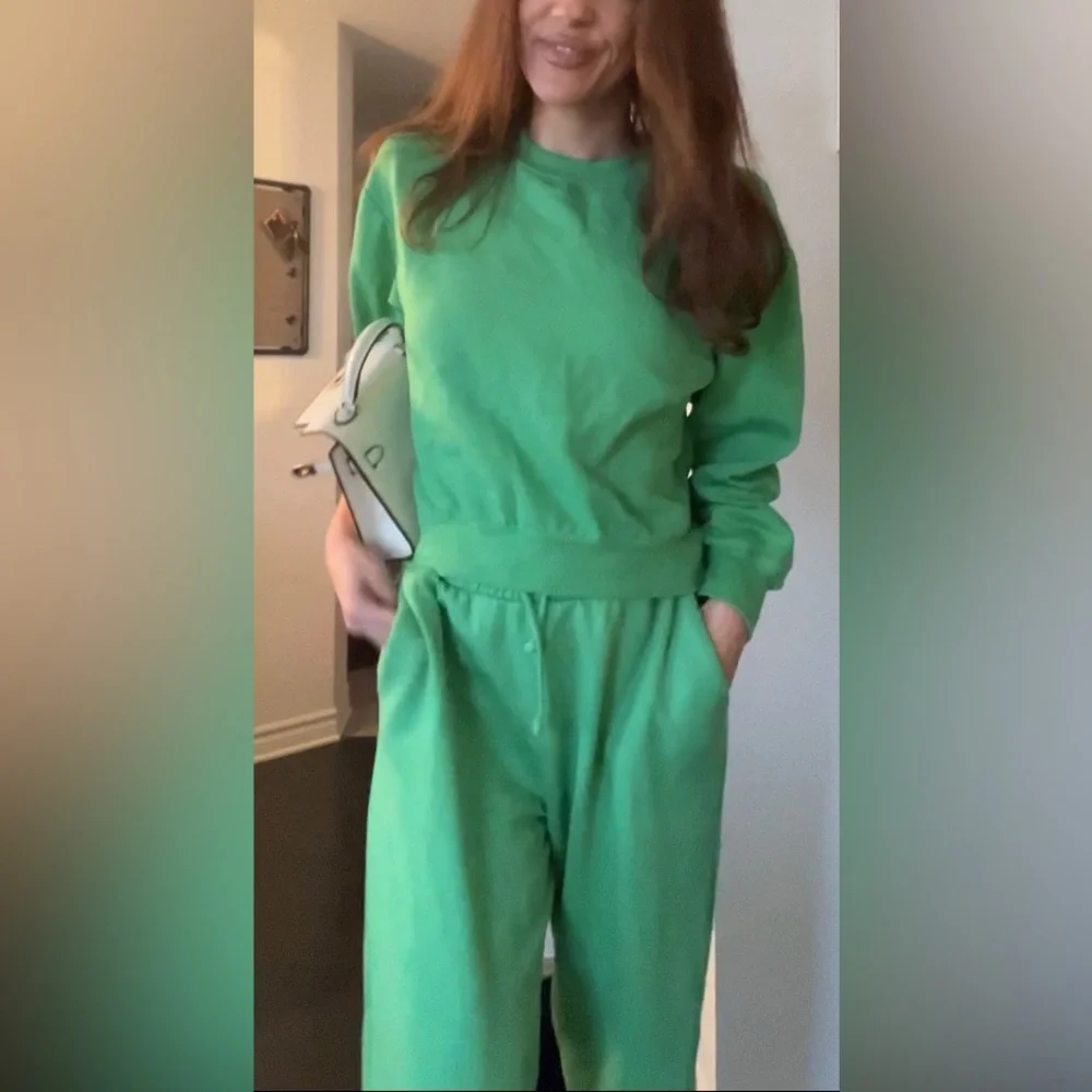 Zara Green sweatpants - Picture 5 of 7